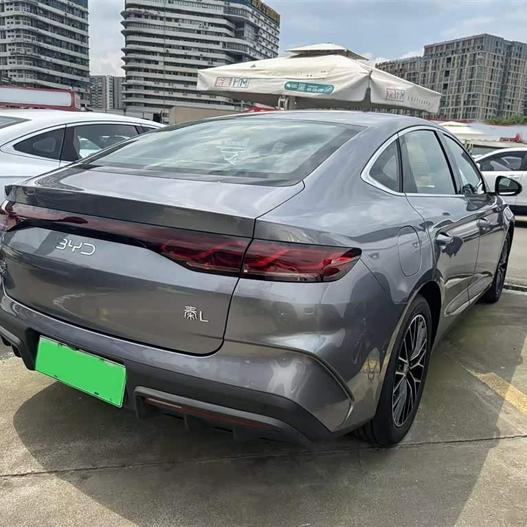 Qin L 2024 DM-i 80KM Leading Edition Qin L 2024 DM-i 80KM Leading Edition