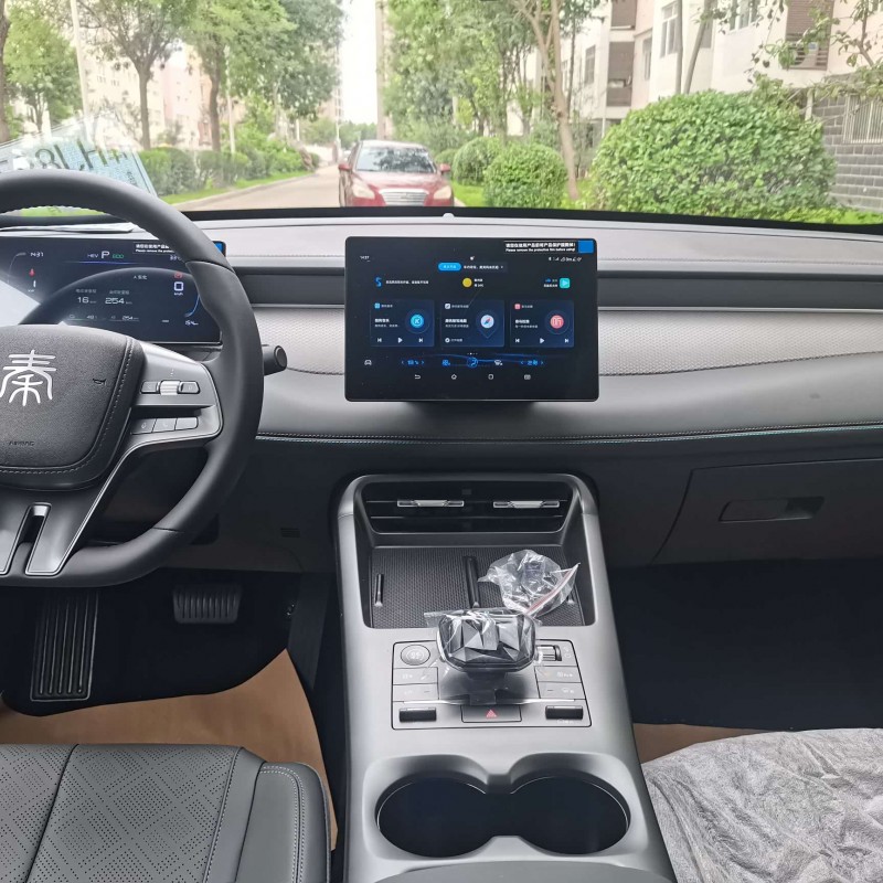 Qin PLUS 2025 DM-i Intelligent Driving Edition 55KM Leading Edition Qin PLUS 2025 DM-i Intelligent Driving Edition 55KM Leading Edition