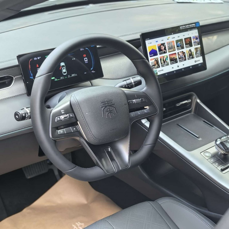 Qin PLUS 2025 DM-i Intelligent Driving Edition 55KM Leading Edition Qin PLUS 2025 DM-i Intelligent Driving Edition 55KM Leading Edition