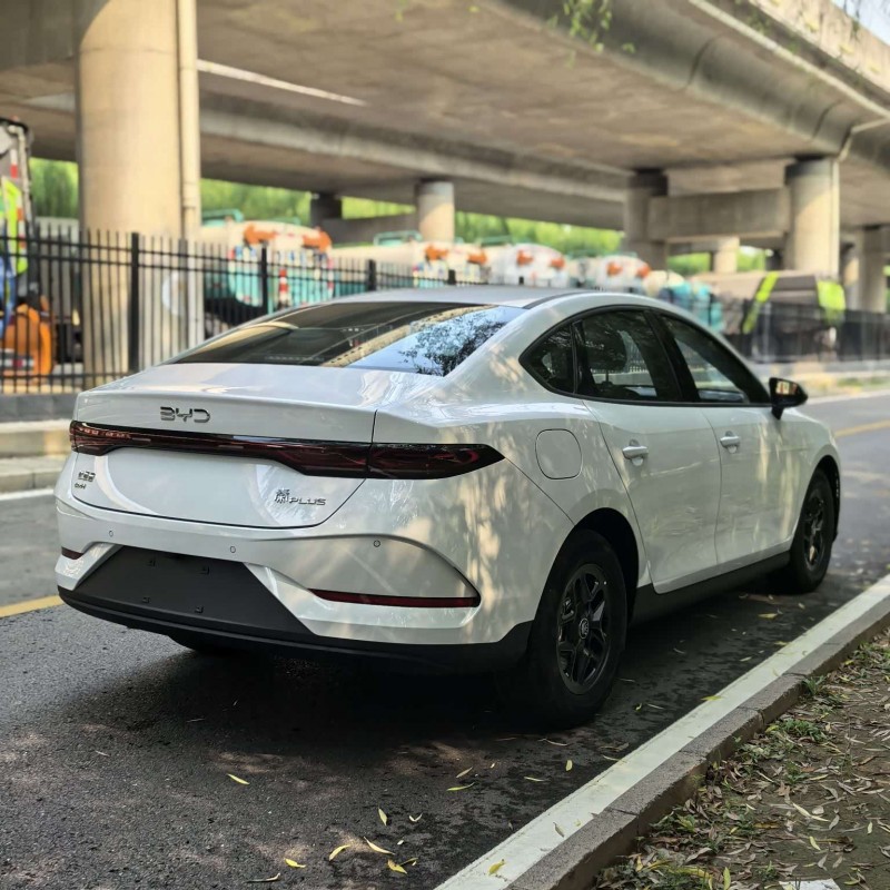 Qin PLUS 2025 DM-i Intelligent Driving Edition 55KM Leading Edition Qin PLUS 2025 DM-i Intelligent Driving Edition 55KM Leading Edition
