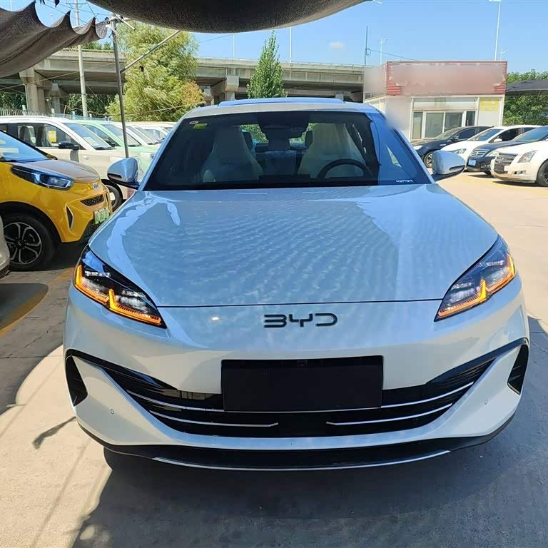 Haibao 06 New Energy 2024 DM-i 120KM Premium Edition Haibao 06 New Energy 2024 DM-i 120KM Premium Edition