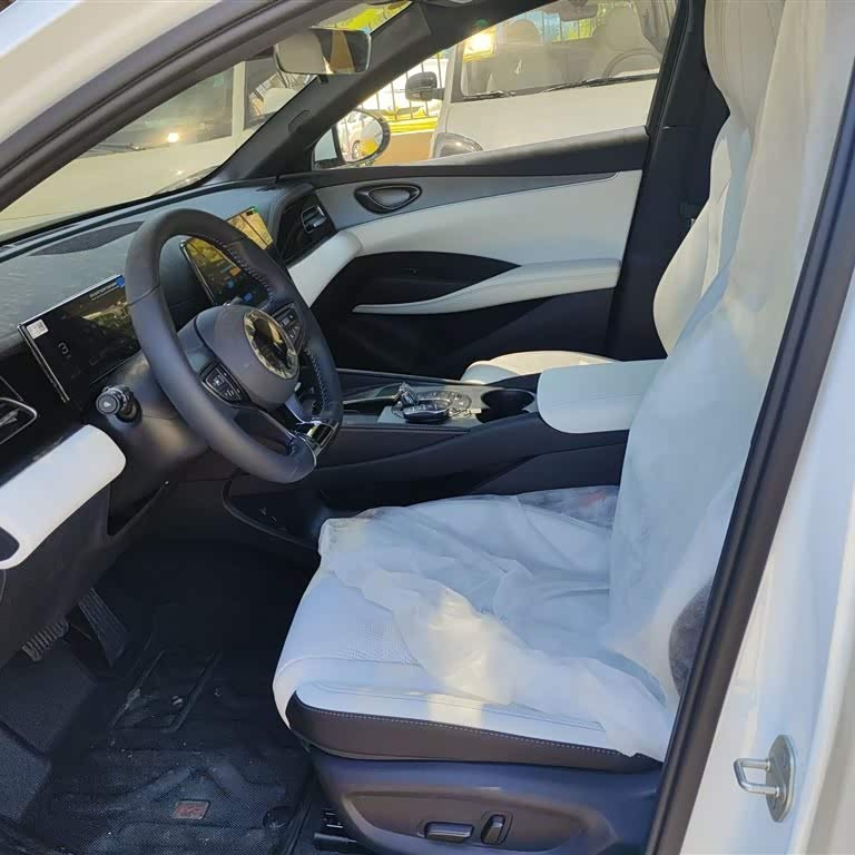 Haibao 06 New Energy 2024 DM-i 120KM Premium Edition Haibao 06 New Energy 2024 DM-i 120KM Premium Edition