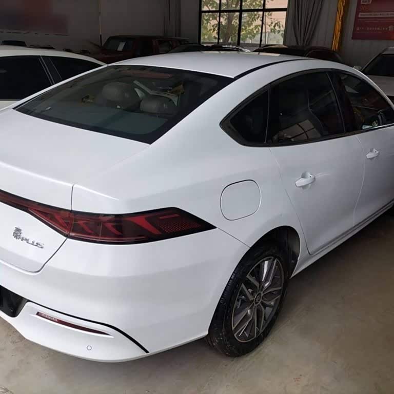 Qin PLUS 2023 Champion Edition DM-i 120KM Beyond Edition Qin PLUS 2023 Champion Edition DM-i 120KM Beyond Edition
