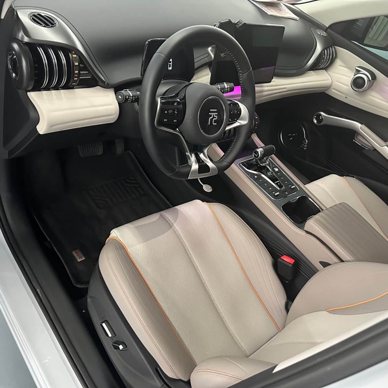 Yuan PLUS 2024 Honor Edition 430KM Leading Edition Yuan PLUS 2024 Honor Edition 430KM Leading Edition
