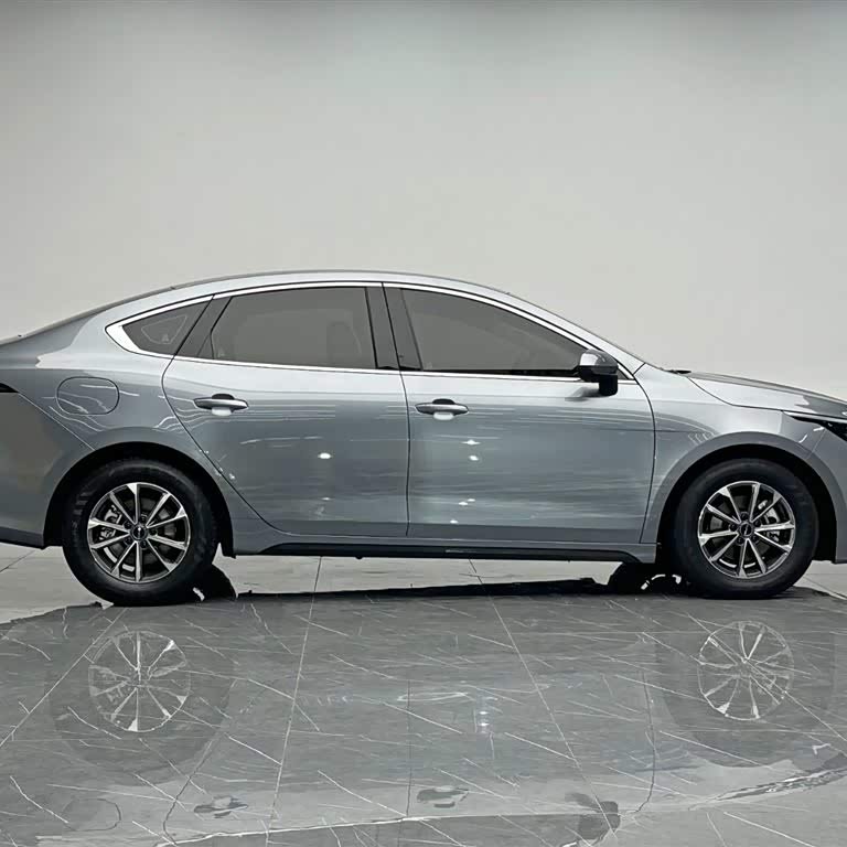 Destroyer 05 2023 Champion Edition DM-i 55KM Luxury Destroyer 05 2023 Champion Edition DM-i 55KM Luxury