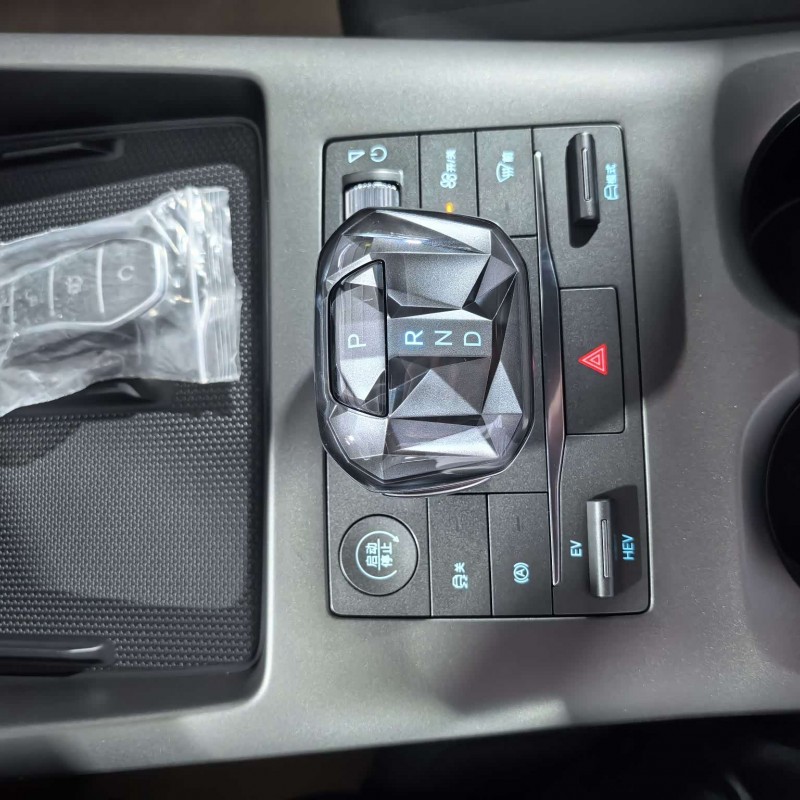 Qin PLUS 2025 DM-i Intelligent Driving Edition 55KM Leading Edition Qin PLUS 2025 DM-i Intelligent Driving Edition 55KM Leading Edition