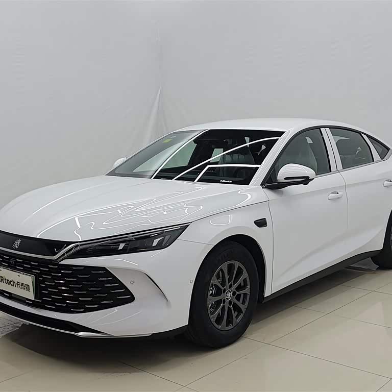 Qin L 2025 DM-i Intelligent Driving Edition 80KM Leading Edition Qin L 2025 DM-i Intelligent Driving Edition 80KM Leading Edition
