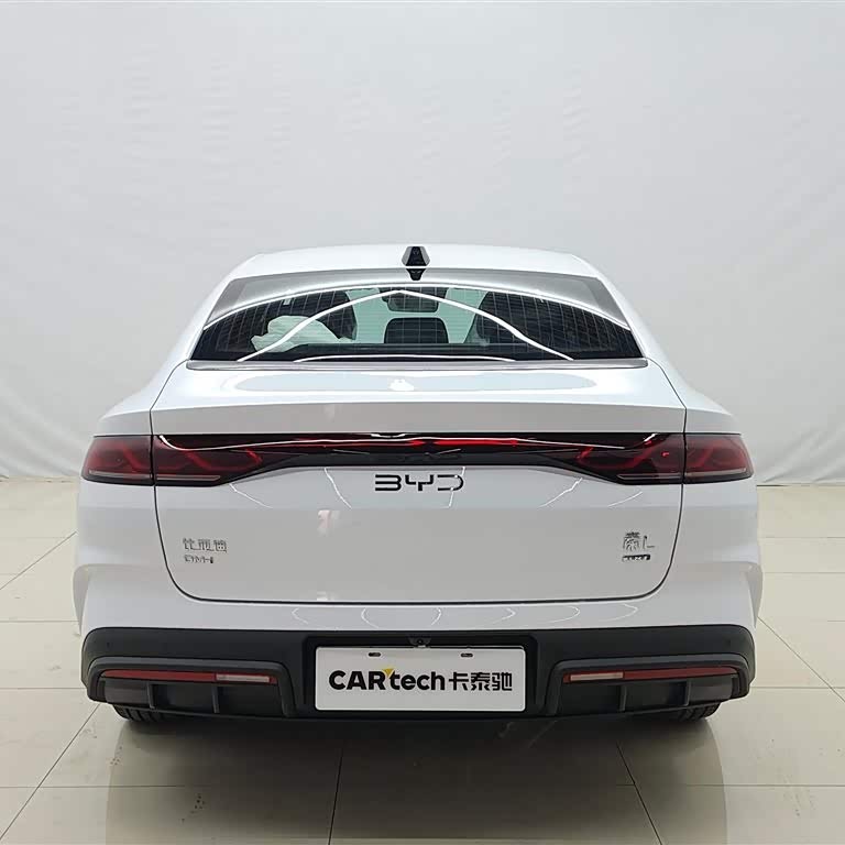 Qin L 2025 DM-i Intelligent Driving Edition 80KM Leading Edition Qin L 2025 DM-i Intelligent Driving Edition 80KM Leading Edition