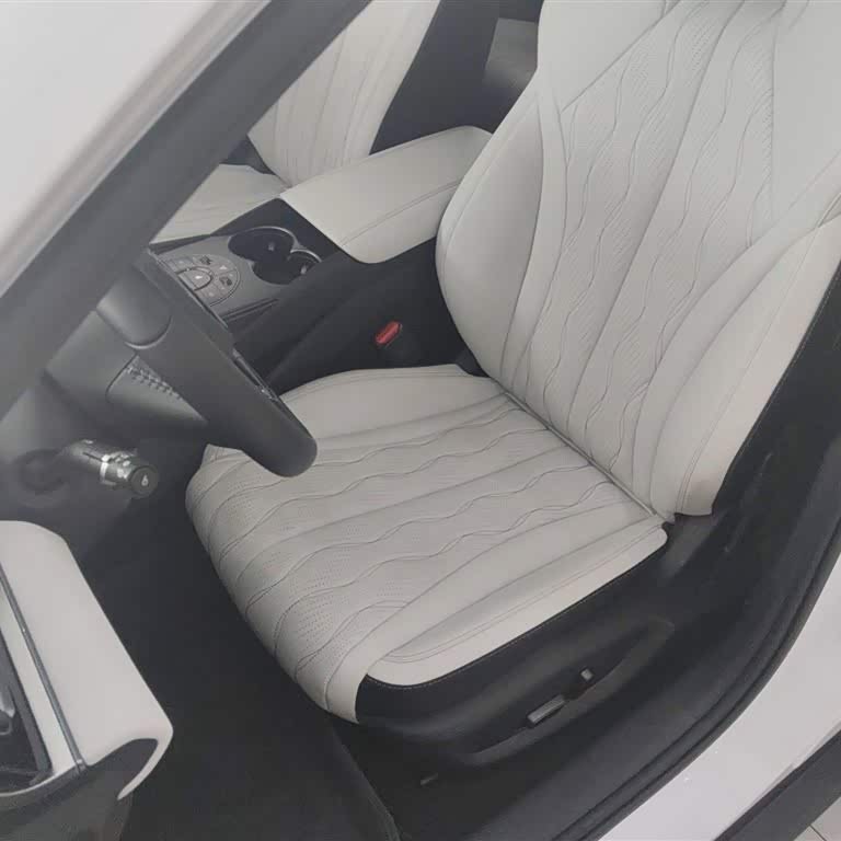 Haibao 06 New Energy 2024 DM-i 120KM Flagship Model Haibao 06 New Energy 2024 DM-i 120KM Flagship Model