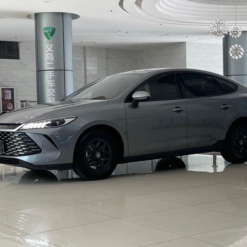 Qin PLUS 2025 DM-i Intelligent Driving Edition 55KM Leading Edition Qin PLUS 2025 DM-i Intelligent Driving Edition 55KM Leading Edition