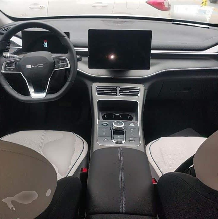 Destroyer 05 2024 Glory Edition DM-i 55KM Luxury Model Destroyer 05 2024 Glory Edition DM-i 55KM Luxury Model