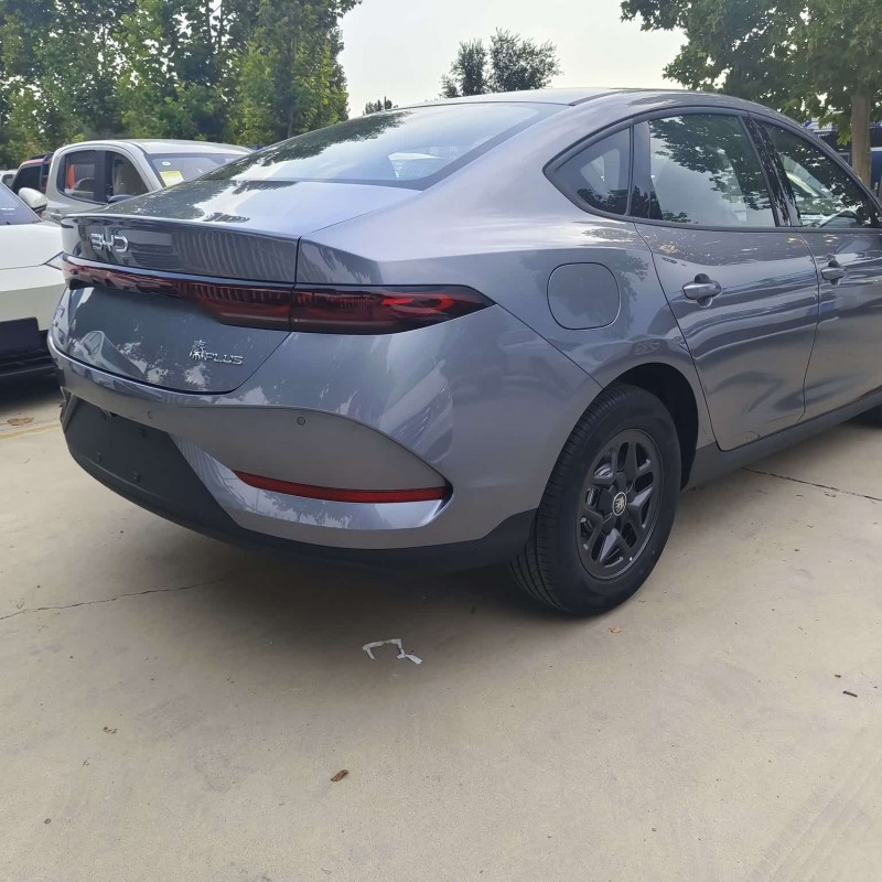 Qin PLUS 2025 DM-i Intelligent Driving Edition 55KM Leading Edition Qin PLUS 2025 DM-i Intelligent Driving Edition 55KM Leading Edition