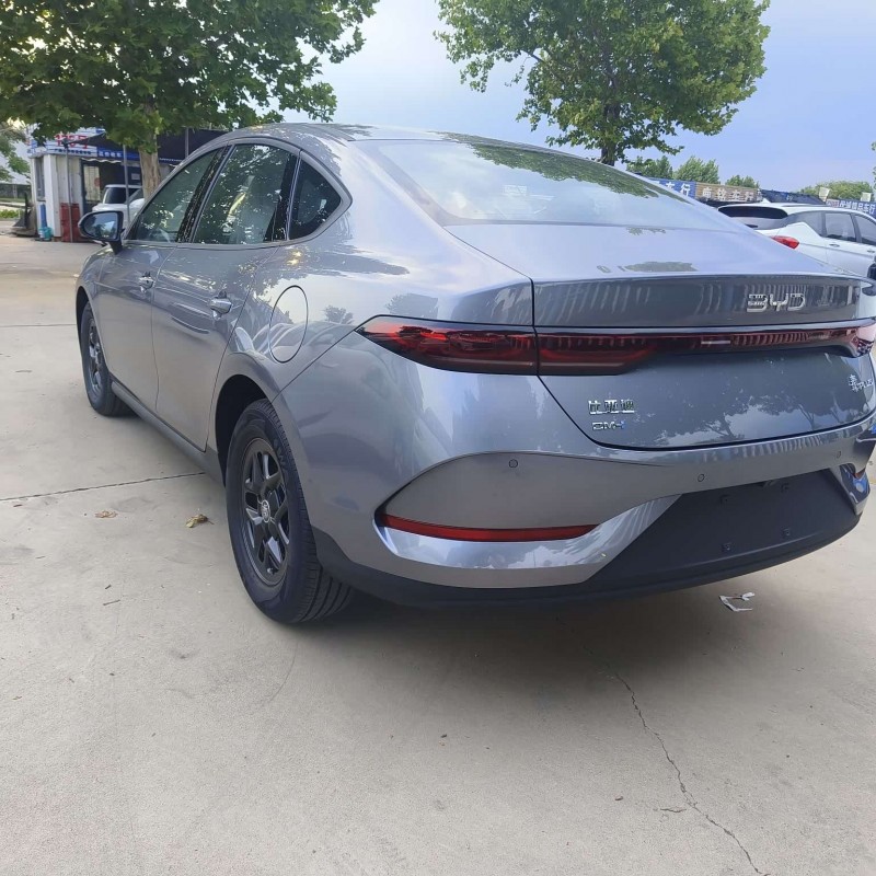 Qin PLUS 2025 DM-i Intelligent Driving Edition 55KM Leading Edition Qin PLUS 2025 DM-i Intelligent Driving Edition 55KM Leading Edition