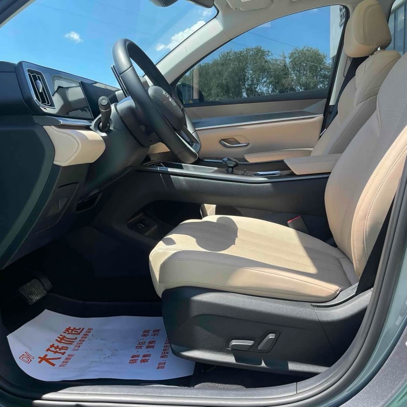 Song Pro New Energy 2025 Second Generation DM-i 115KM Excellence Edition Song Pro New Energy 2025 Second Generation DM-i 115KM Excellence Edition