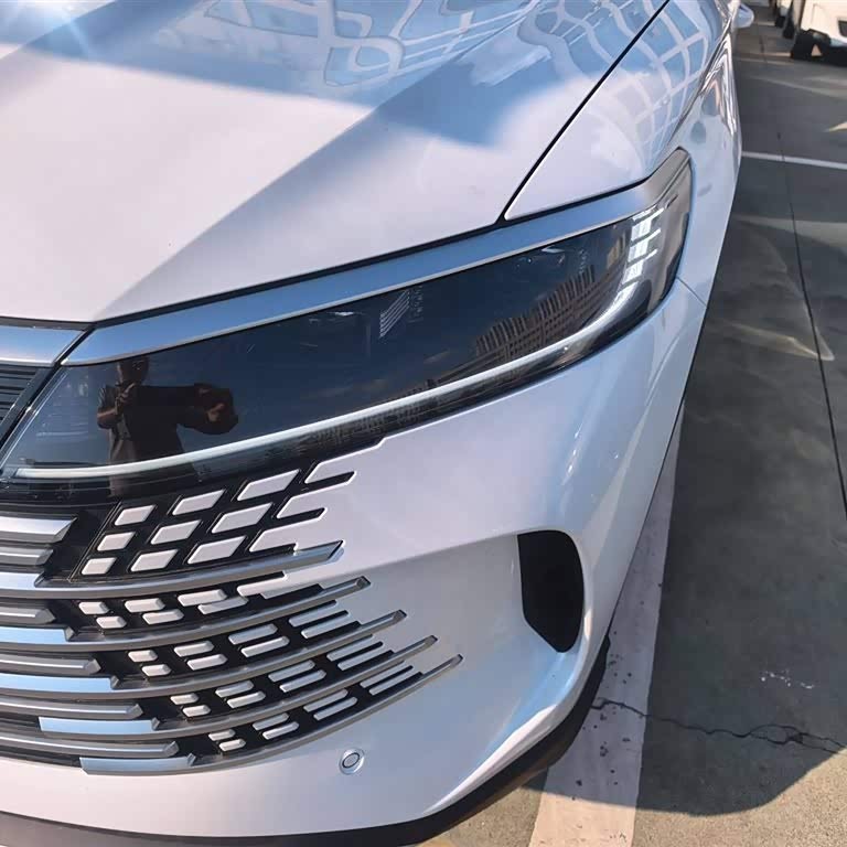 Sea Lion 05 DM-i 2025 DM-i 75KM Premium Edition Sea Lion 05 DM-i 2025 DM-i 75KM Premium Edition