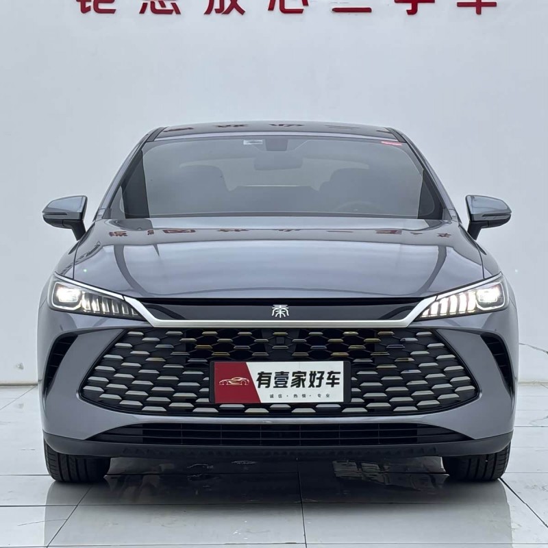 Qin PLUS 2025 DM-i Intelligent Driving Edition 55KM Leading Edition Qin PLUS 2025 DM-i Intelligent Driving Edition 55KM Leading Edition