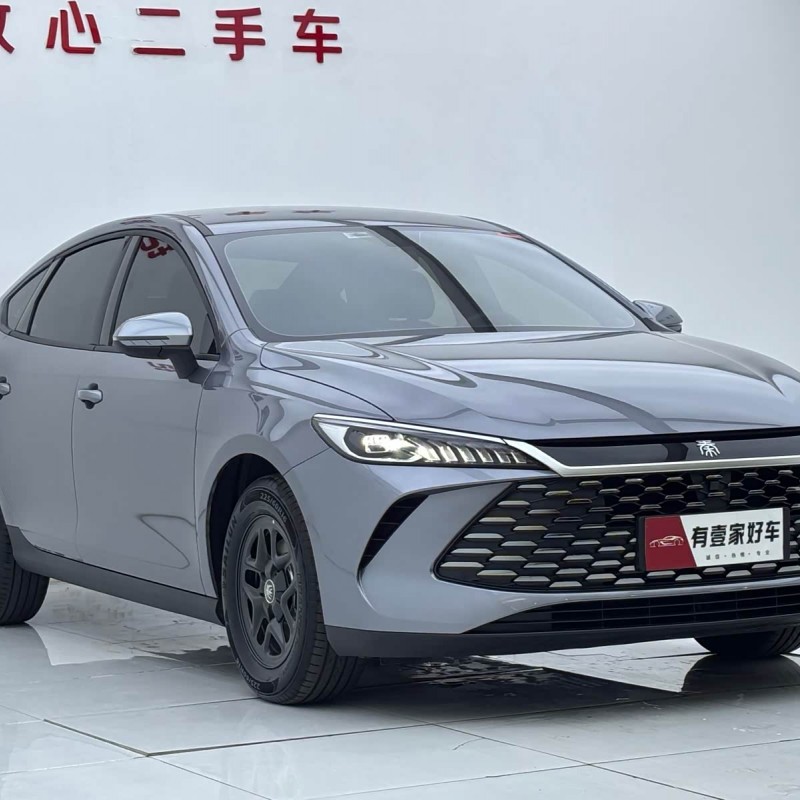 Qin PLUS 2025 DM-i Intelligent Driving Edition 55KM Leading Edition Qin PLUS 2025 DM-i Intelligent Driving Edition 55KM Leading Edition
