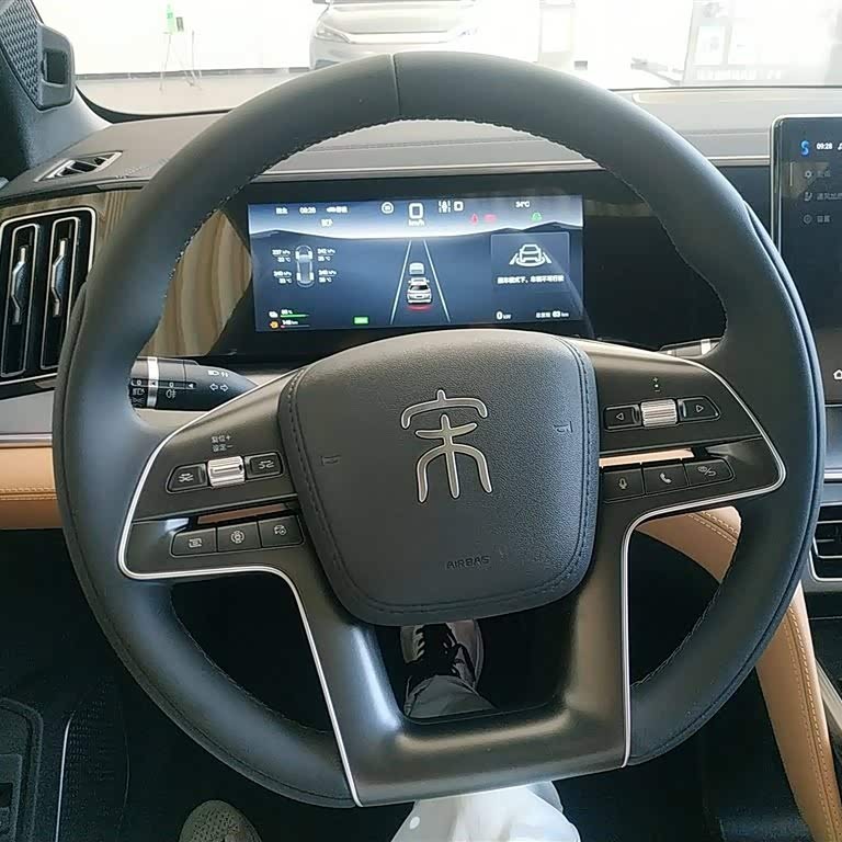 Song L DM-i 2024 model 112km surpassing model Song L DM-i 2024 model 112km surpassing model