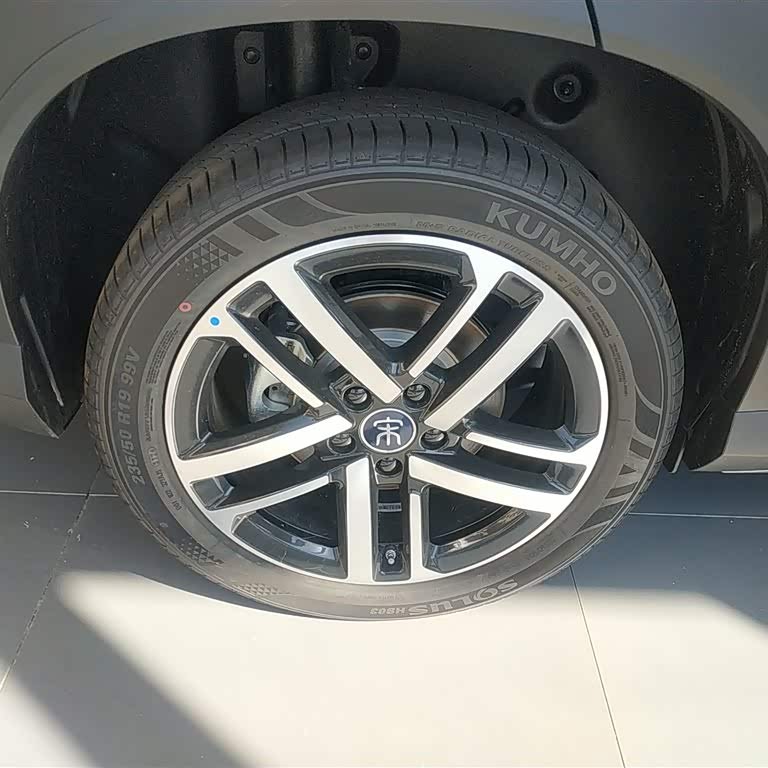 Song L DM-i 2024 model 112km surpassing model Song L DM-i 2024 model 112km surpassing model
