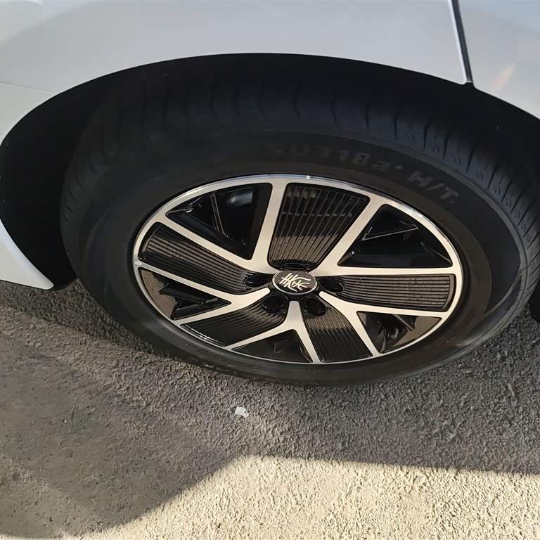 Qin L 2024 DM-i 80KM Beyond Edition Qin L 2024 DM-i 80KM Beyond Edition
