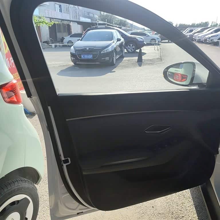 Qin L 2024 DM-i 80KM Beyond Edition Qin L 2024 DM-i 80KM Beyond Edition