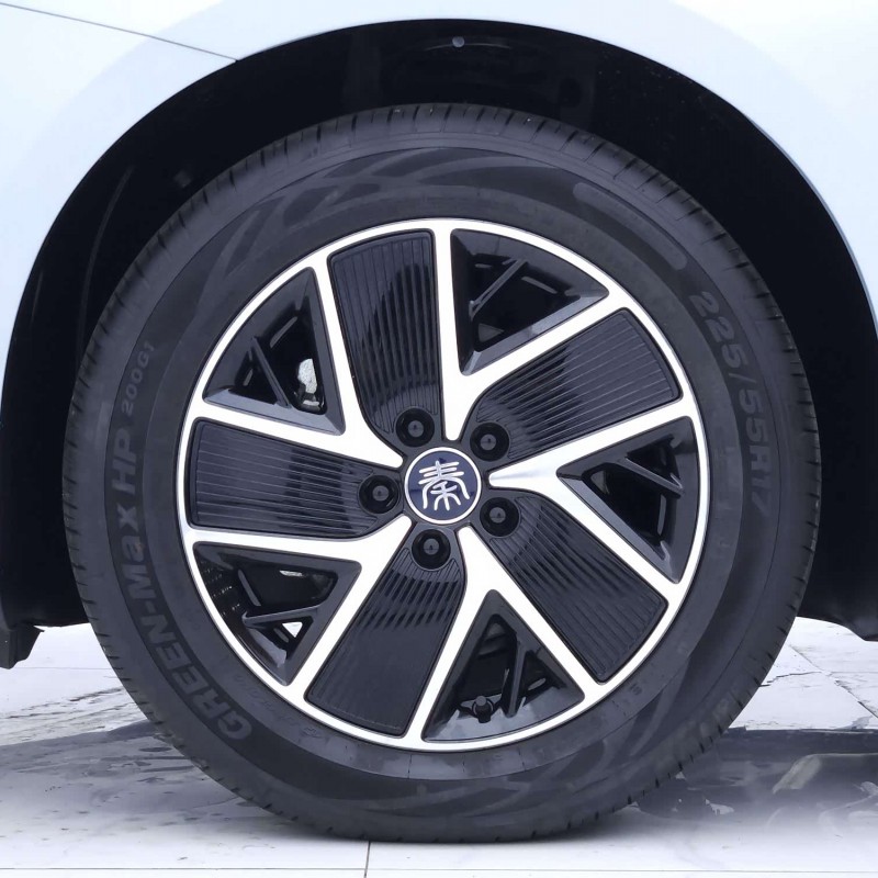 Qin L 2024 DM-i 120KM Leading Edition Qin L 2024 DM-i 120KM Leading Edition