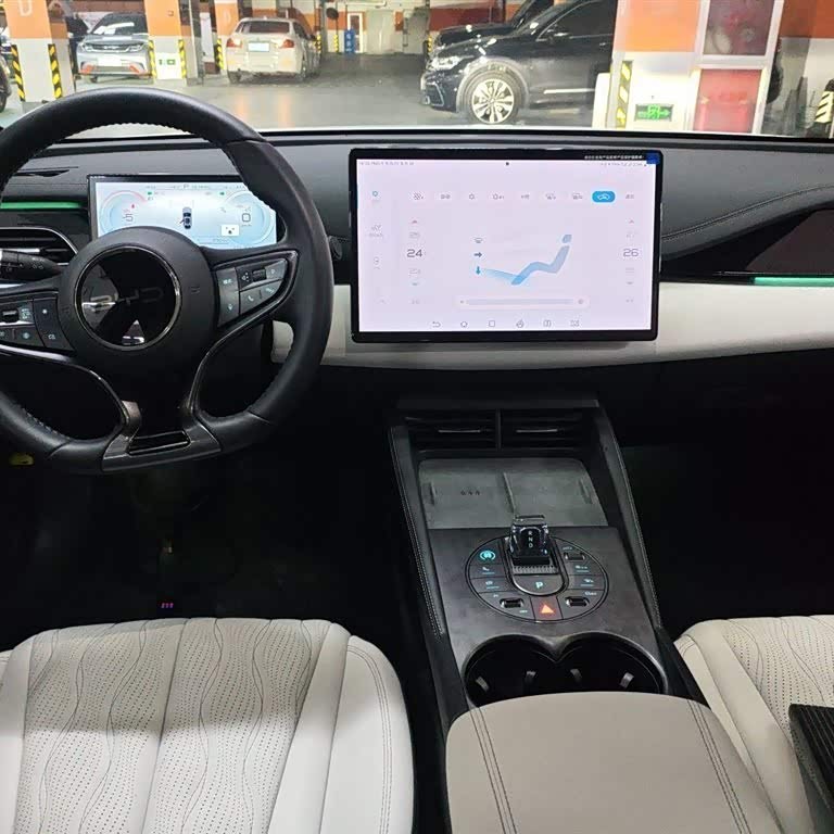 Haibao 06 New Energy 2024 DM-i 120KM Flagship Model Haibao 06 New Energy 2024 DM-i 120KM Flagship Model