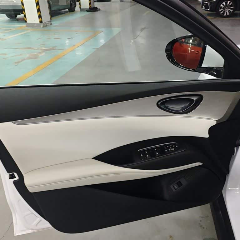 Haibao 06 New Energy 2024 DM-i 120KM Flagship Model Haibao 06 New Energy 2024 DM-i 120KM Flagship Model