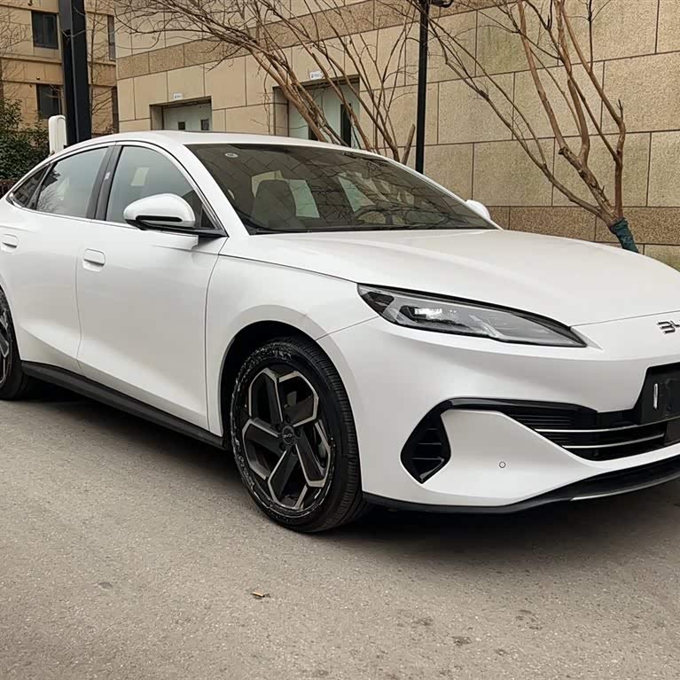Haibao 06 New Energy 2024 DM-i 120KM Flagship Model Haibao 06 New Energy 2024 DM-i 120KM Flagship Model
