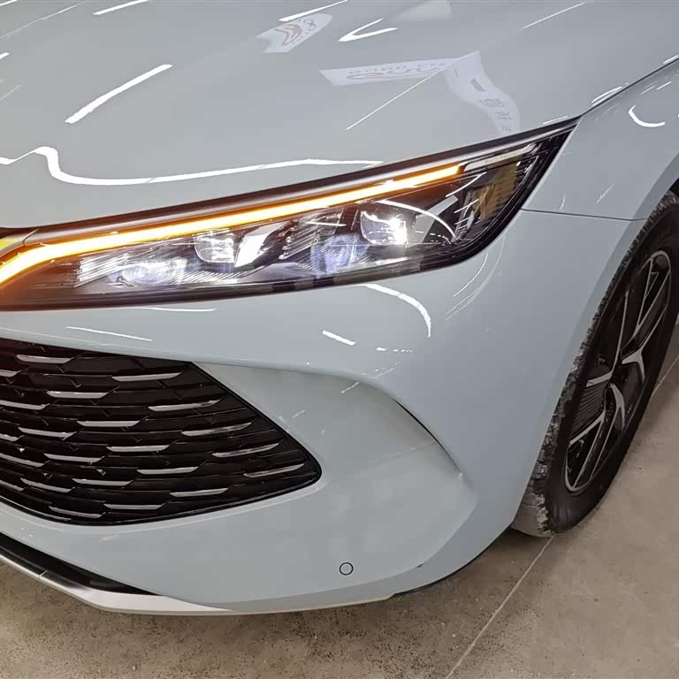 Qin L 2024 DM-i 120KM Beyond Edition Qin L 2024 DM-i 120KM Beyond Edition