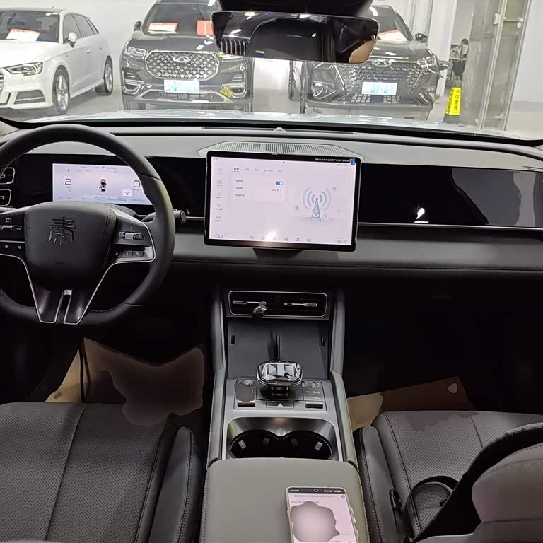 Qin L 2024 DM-i 120KM Beyond Edition Qin L 2024 DM-i 120KM Beyond Edition