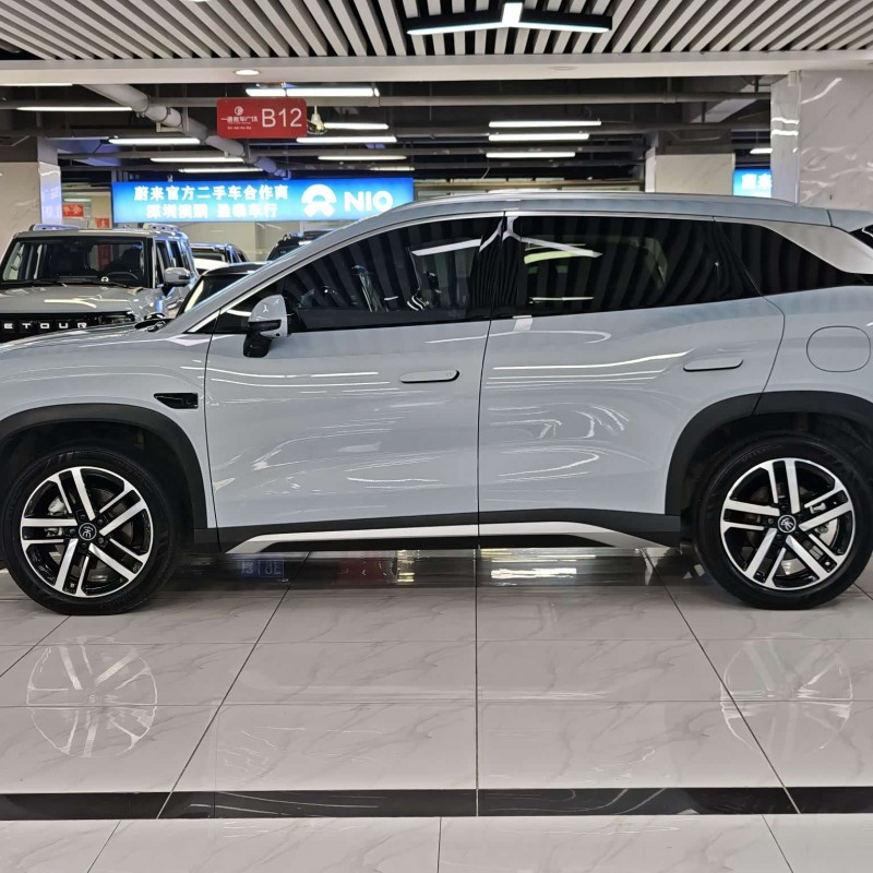Song L DM-i 2025 Smart Driving Edition 112km Leading Model Song L DM-i 2025 Smart Driving Edition 112km Leading Model