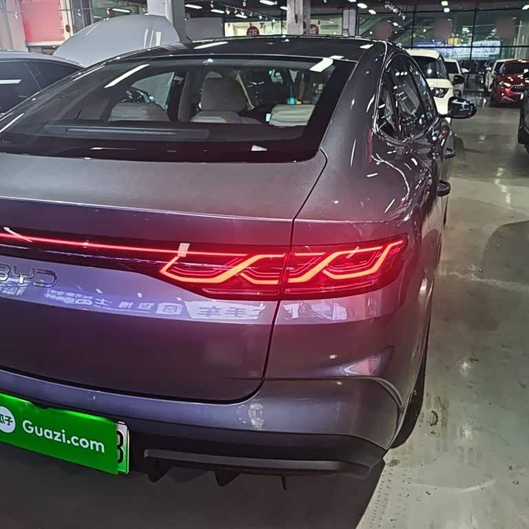 Qin L 2024 DM-i 120KM Beyond Edition Qin L 2024 DM-i 120KM Beyond Edition