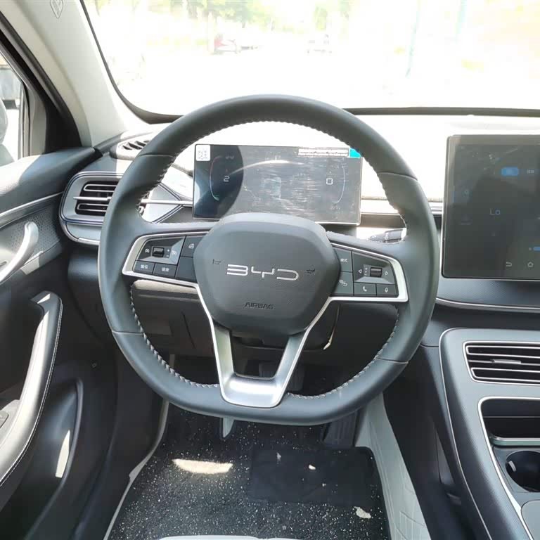Destroyer 05 2024 Glory Edition DM-i 55KM Luxury Model Destroyer 05 2024 Glory Edition DM-i 55KM Luxury Model