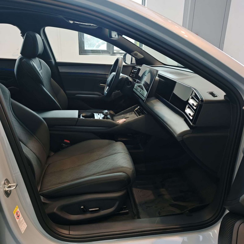 Qin L 2025 DM-i Intelligent Driving Edition 120KM Excellence Edition Qin L 2025 DM-i Intelligent Driving Edition 120KM Excellence Edition