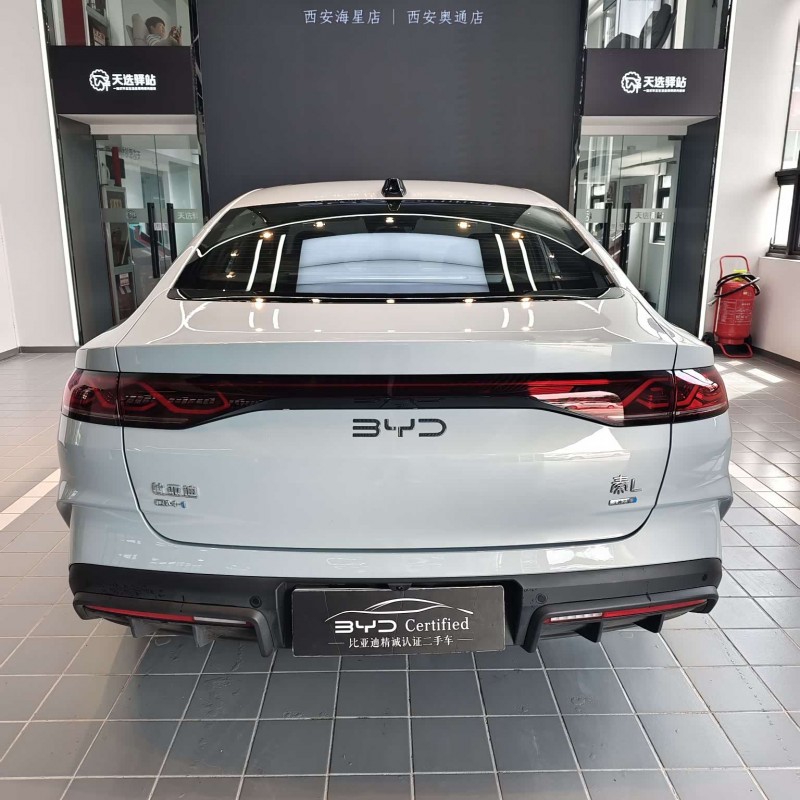 Qin L 2025 DM-i Intelligent Driving Edition 120KM Excellence Edition Qin L 2025 DM-i Intelligent Driving Edition 120KM Excellence Edition