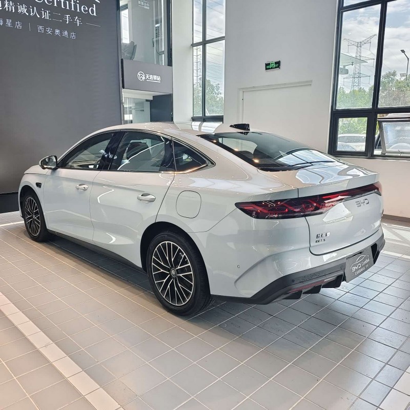 Qin L 2025 DM-i Intelligent Driving Edition 120KM Excellence Edition Qin L 2025 DM-i Intelligent Driving Edition 120KM Excellence Edition