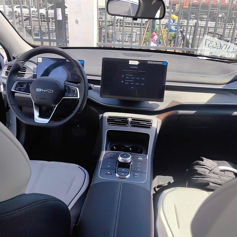 Destroyer 05 2024 Glory Edition DM-i 55KM Luxury Model Destroyer 05 2024 Glory Edition DM-i 55KM Luxury Model