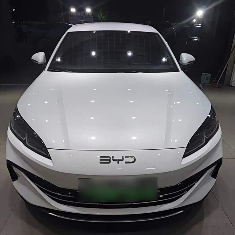 Haibao 06 New Energy 2024 DM-i 80KM Luxury Edition Haibao 06 New Energy 2024 DM-i 80KM Luxury Edition