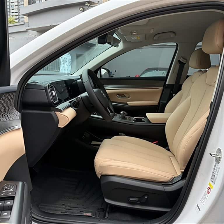 Song Pro New Energy 2025 Second Generation DM-i 75KM Leading Edition Song Pro New Energy 2025 Second Generation DM-i 75KM Leading Edition