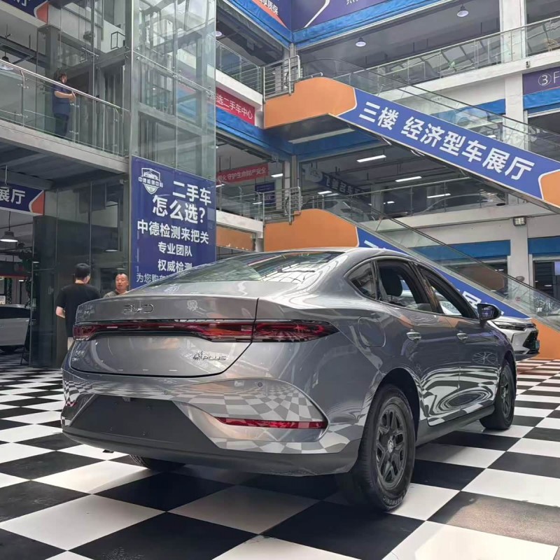 Qin PLUS 2025 DM-i Intelligent Driving Edition 55KM Leading Edition Qin PLUS 2025 DM-i Intelligent Driving Edition 55KM Leading Edition