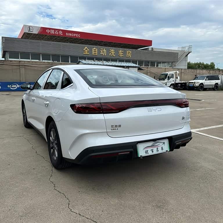 Qin L 2024 DM-i 80KM Leading Edition Qin L 2024 DM-i 80KM Leading Edition