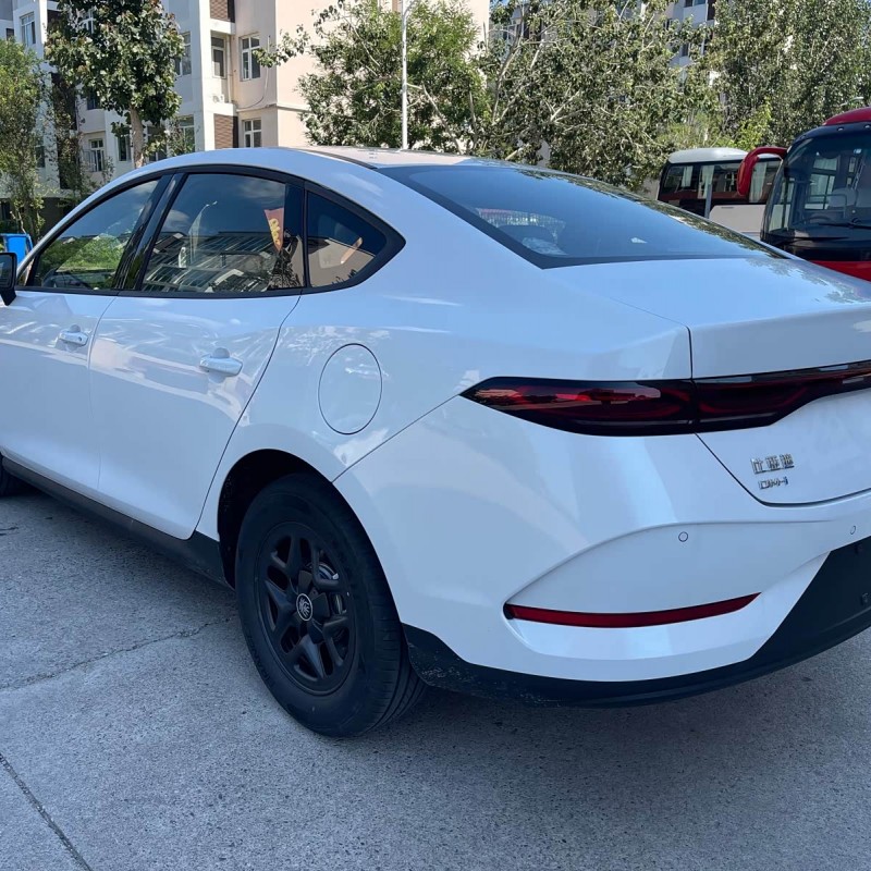 Qin PLUS 2025 DM-i Intelligent Driving Edition 55KM Leading Edition Qin PLUS 2025 DM-i Intelligent Driving Edition 55KM Leading Edition