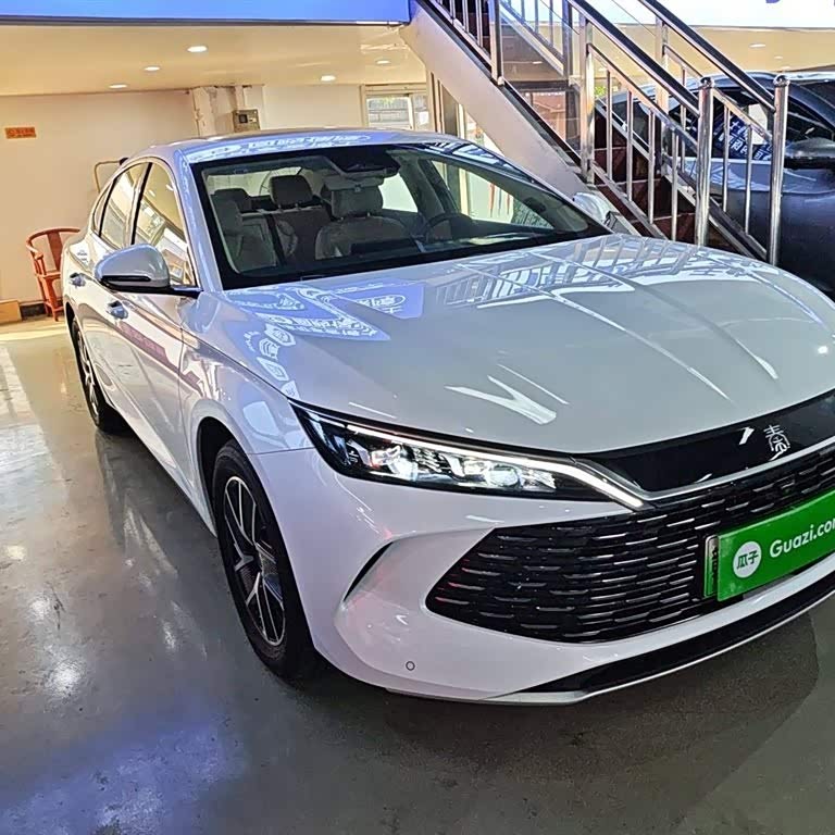 Qin L 2024 DM-i 120KM Beyond Edition Qin L 2024 DM-i 120KM Beyond Edition
