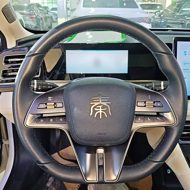 Qin L 2024 DM-i 120KM Beyond Edition Qin L 2024 DM-i 120KM Beyond Edition
