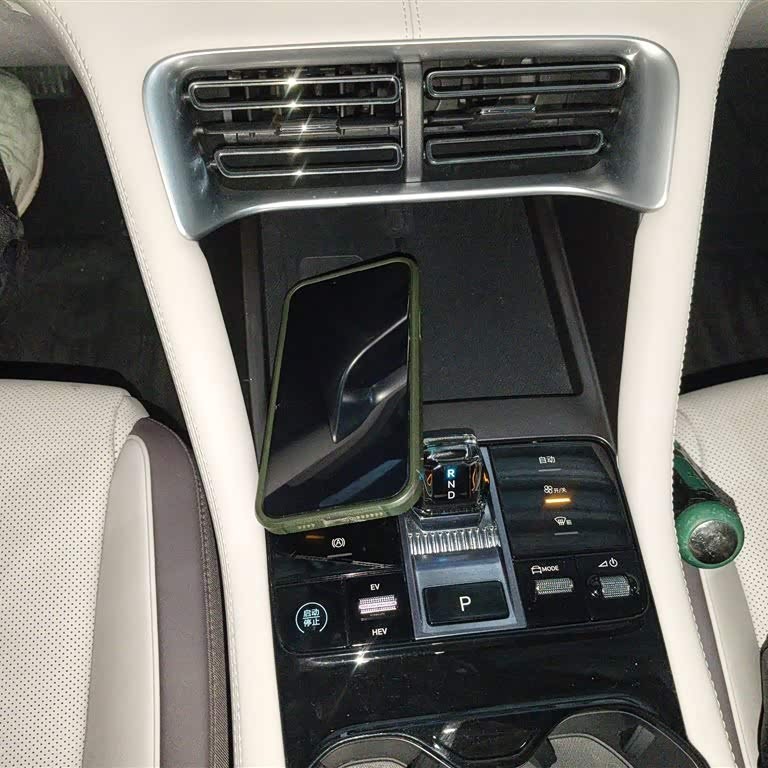 Song PLUS New Energy 2025 DM-i 112KM Premium Edition Song PLUS New Energy 2025 DM-i 112KM Premium Edition