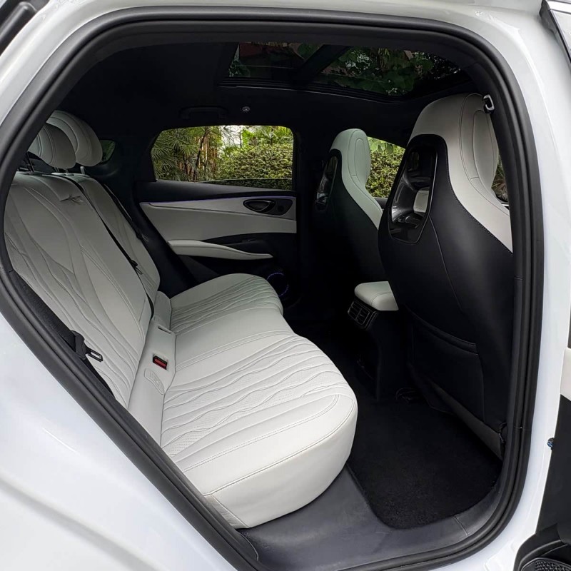 Haibao 06 New Energy 2024 DM-i 120KM Flagship Model Haibao 06 New Energy 2024 DM-i 120KM Flagship Model
