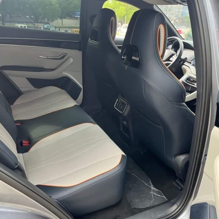 Song PLUS New Energy 2023 Champion Edition DM-i 110KM Flagship PLUS Song PLUS New Energy 2023 Champion Edition DM-i 110KM Flagship PLUS