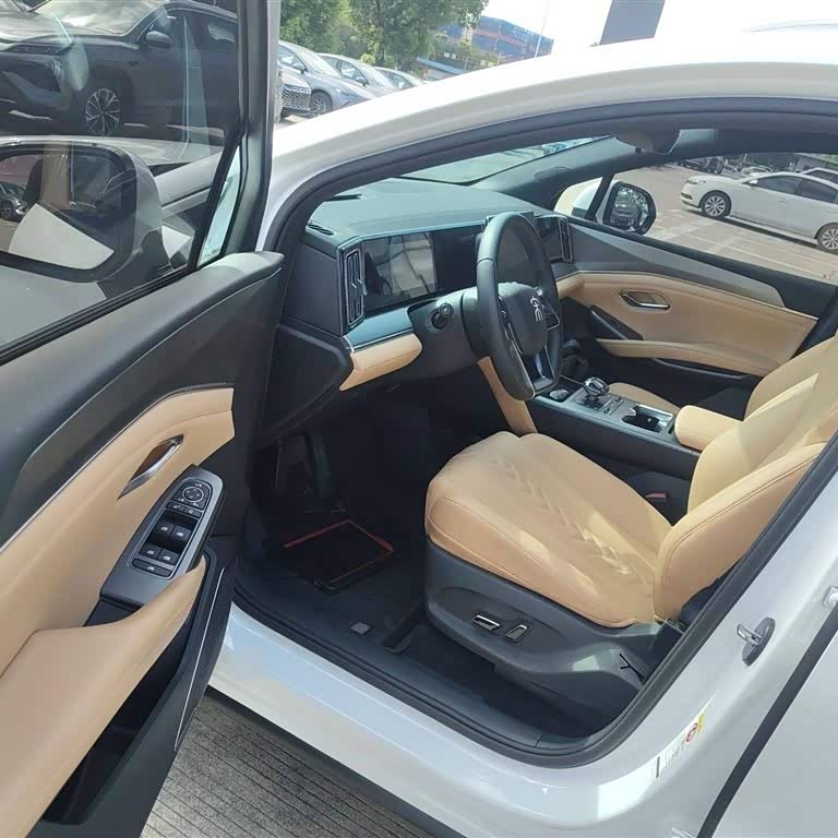 Song L DM-i 2024 model 112km surpassing model Song L DM-i 2024 model 112km surpassing model