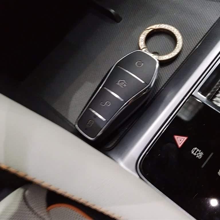 Song PLUS New Energy 2023 Champion Edition DM-i 110KM Flagship PLUS Song PLUS New Energy 2023 Champion Edition DM-i 110KM Flagship PLUS